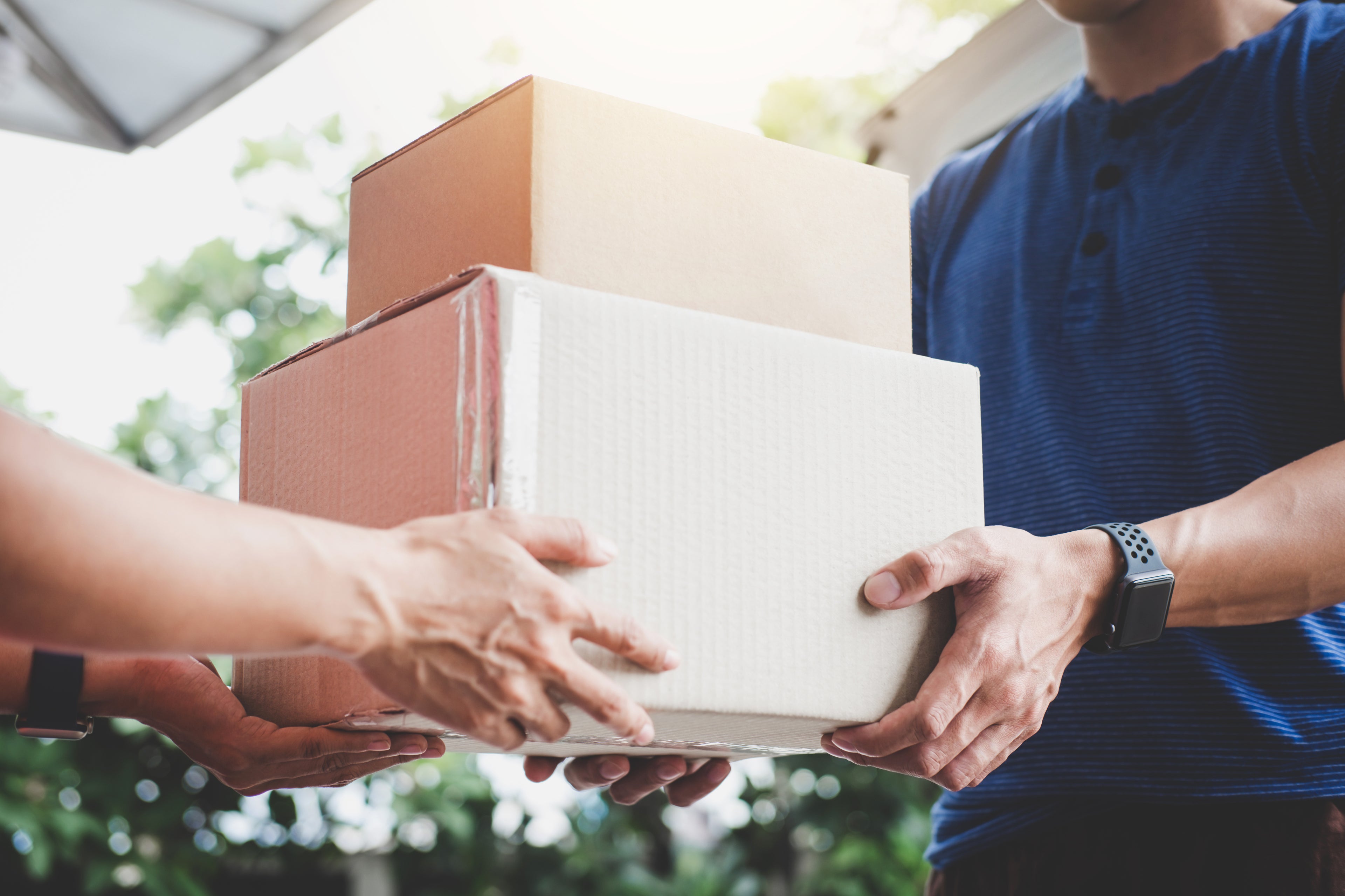 <p>Every order is fully insured from our vault to your door. In the rare event something goes wrong, you're completely covered.</p>